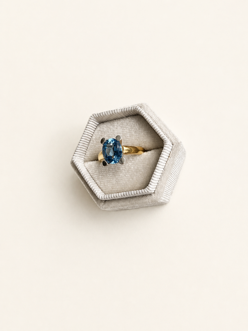 14ct Aquamarine Oval Cut Ring