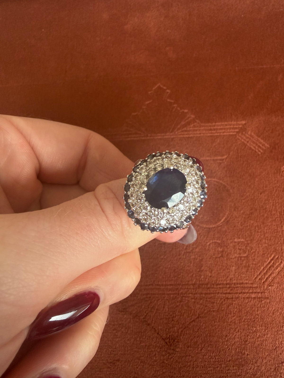 14ct White Gold Diamonds and Sapphire Cluster Ring