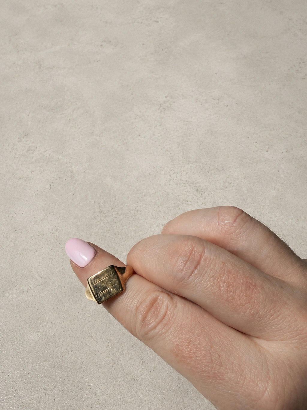 9ct Gold Rectangular Signet Ring