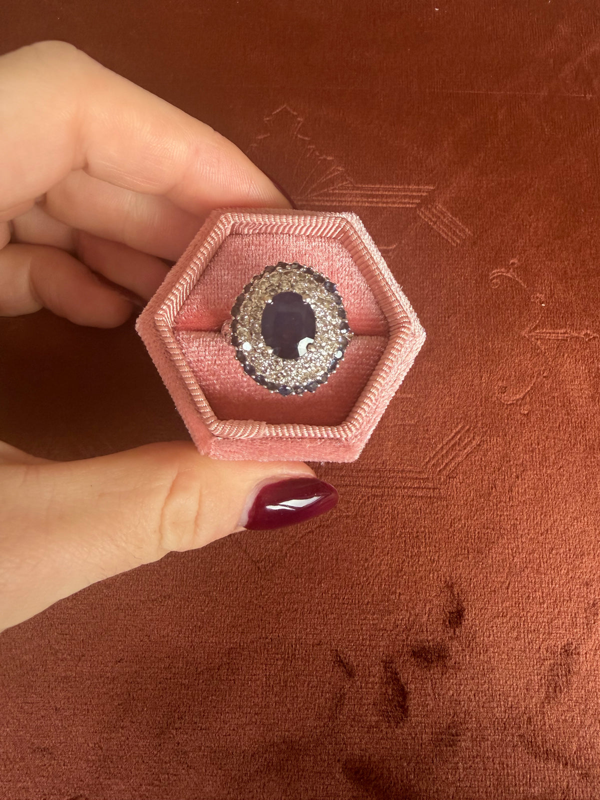 14ct White Gold Diamonds and Sapphire Cluster Ring