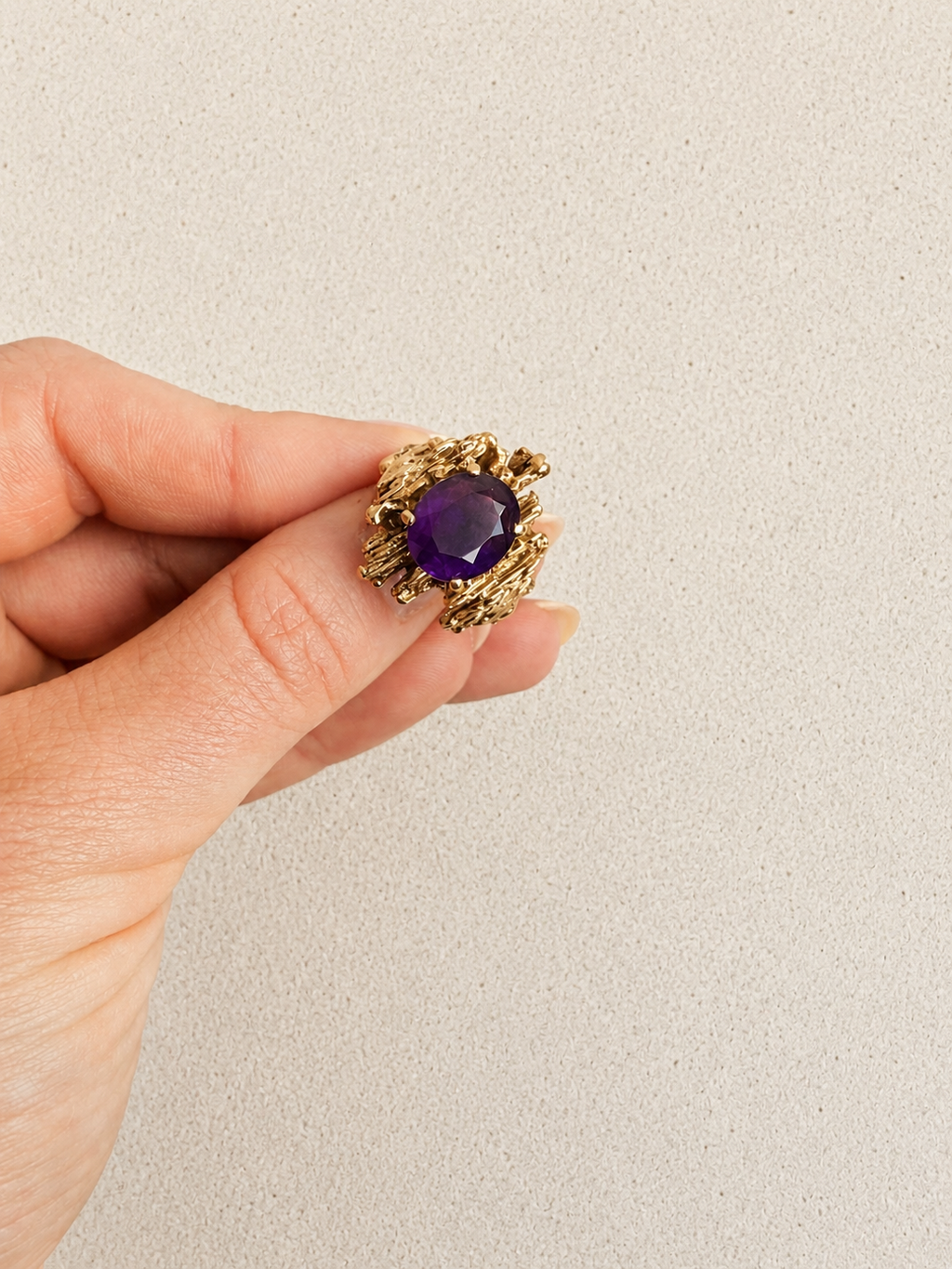 9ct Yellow Gold Amethyst Cocktail Ring