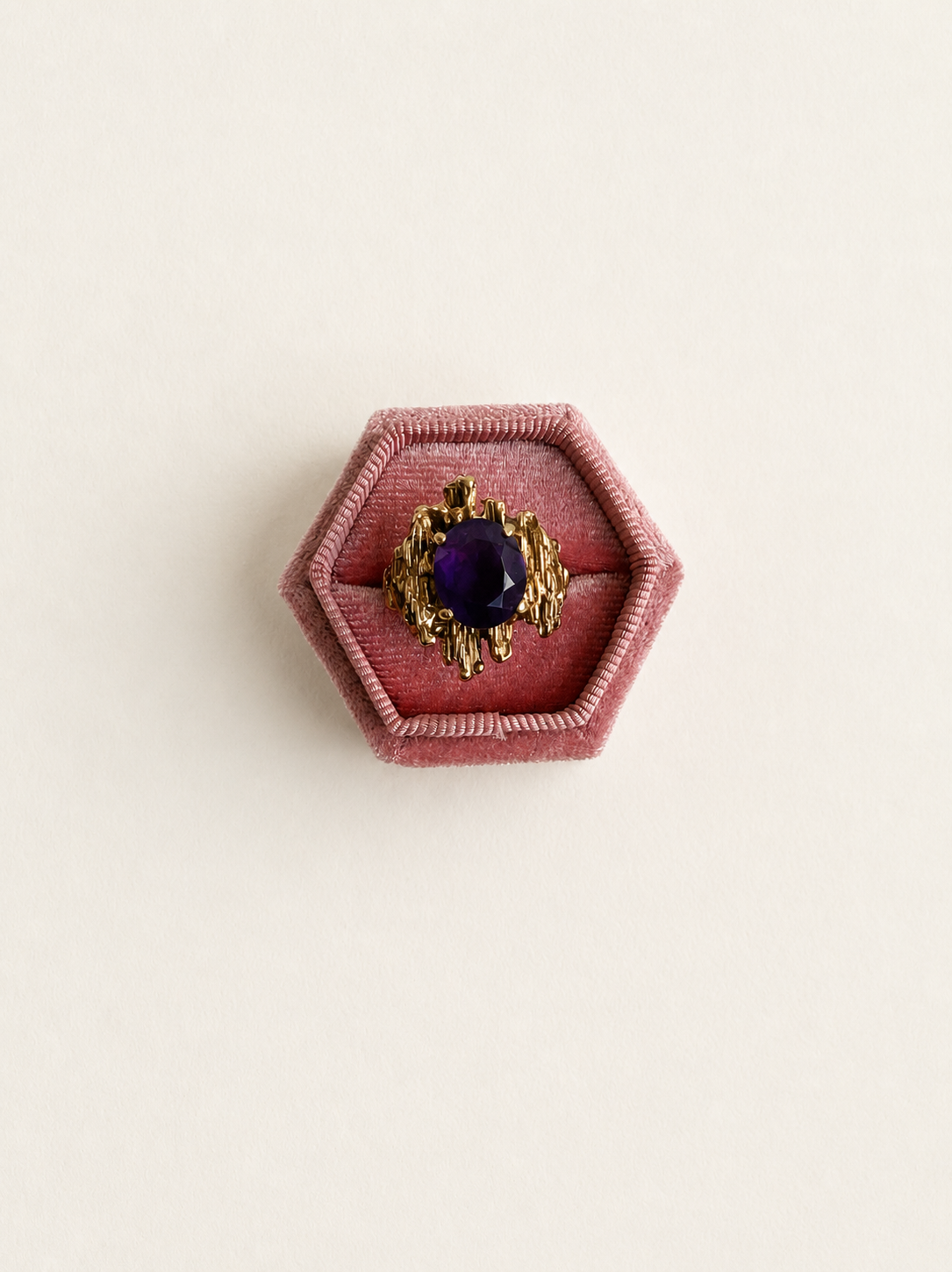 9ct Yellow Gold Amethyst Cocktail Ring