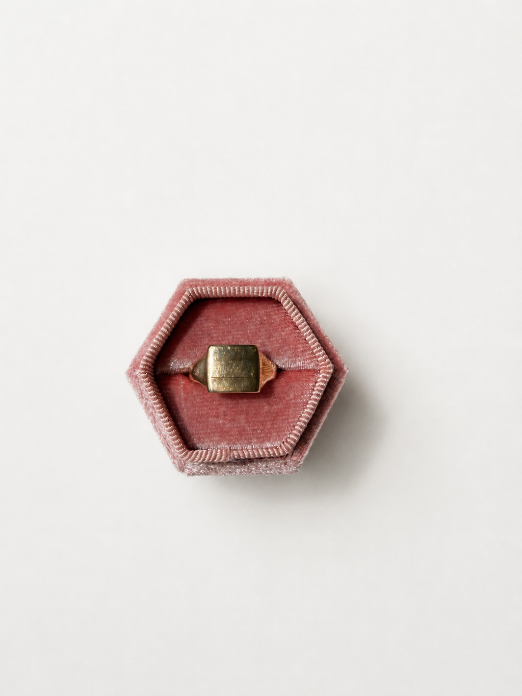 Vintage 9ct gold rectangular signet ring minimalist – 375 Vintage