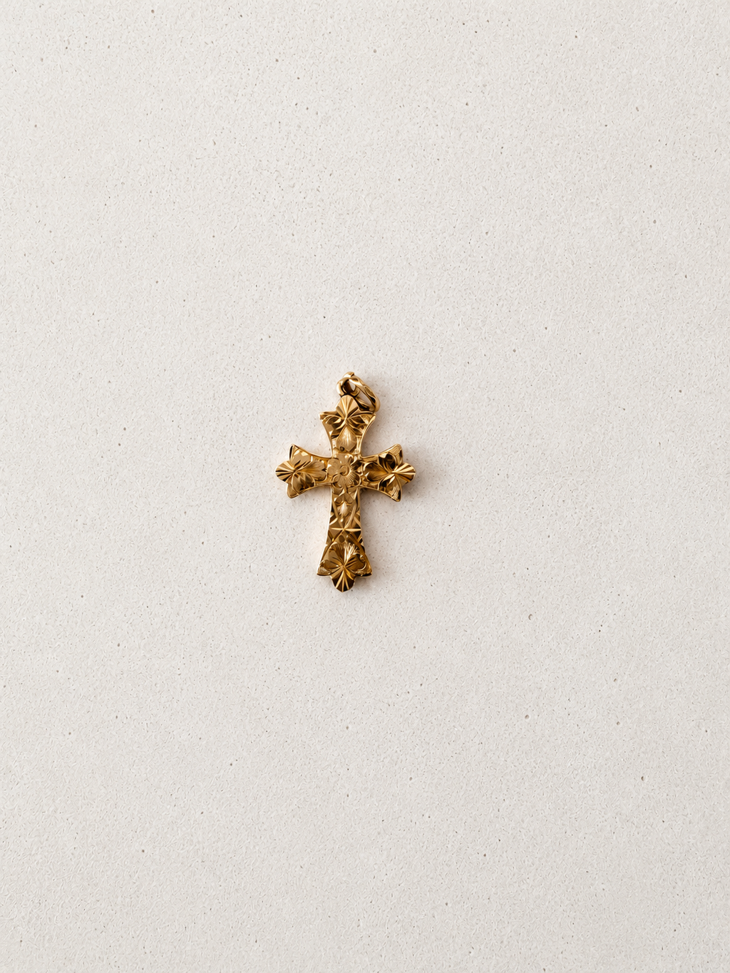 9ct Yellow Gold Cross Pendant