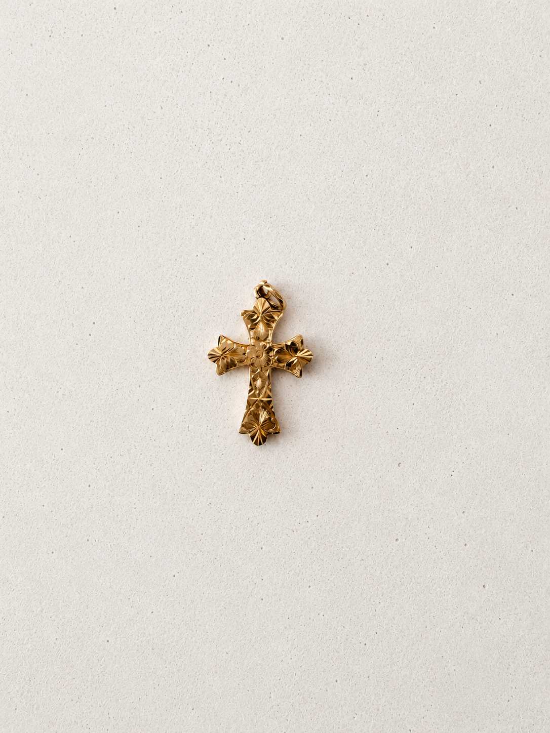9ct Yellow Gold Cross Pendant