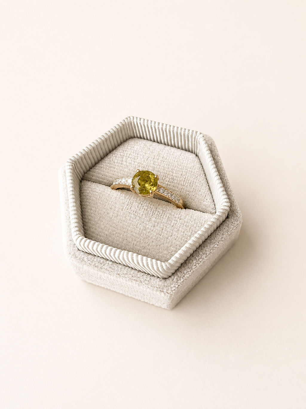 9ct peridot and diamond engagement ring 