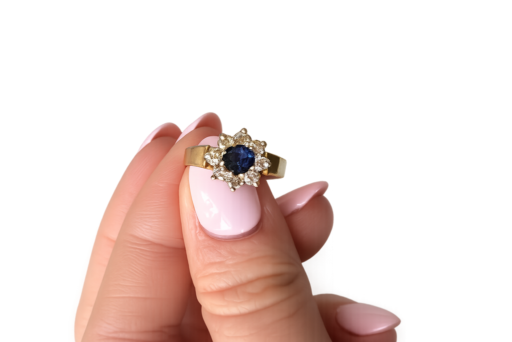18ct Diamond and Sapphire ring
