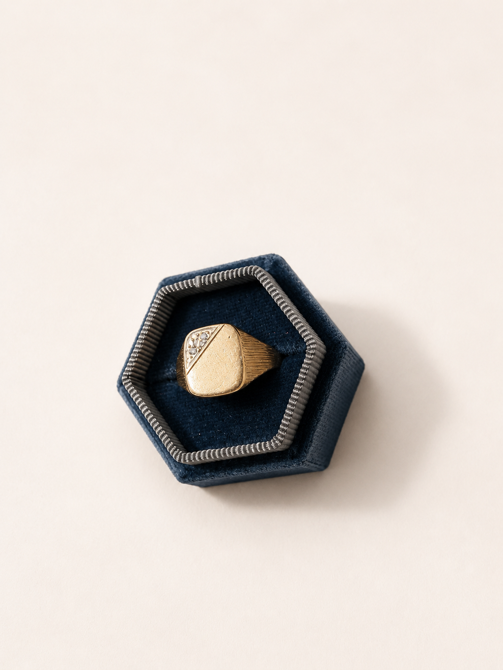 9ct Gold and Diamond Signet Ring