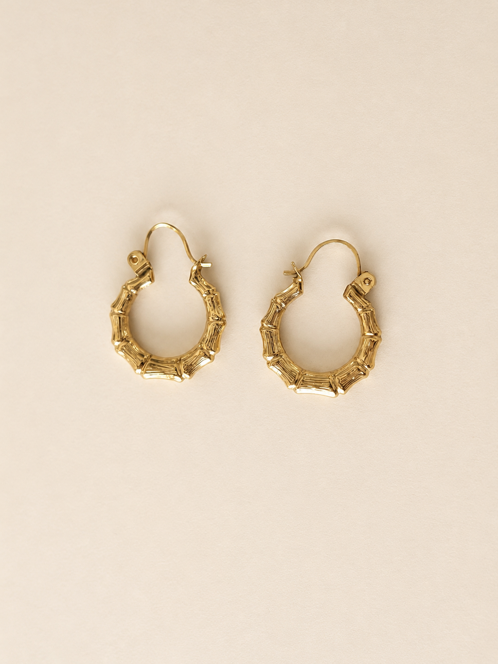 Vintage 9ct gold huggie hoop earrings – 375 Vintage
