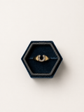 Vintage 9ct gold horsehoe and diamond ring – 375 Vintage