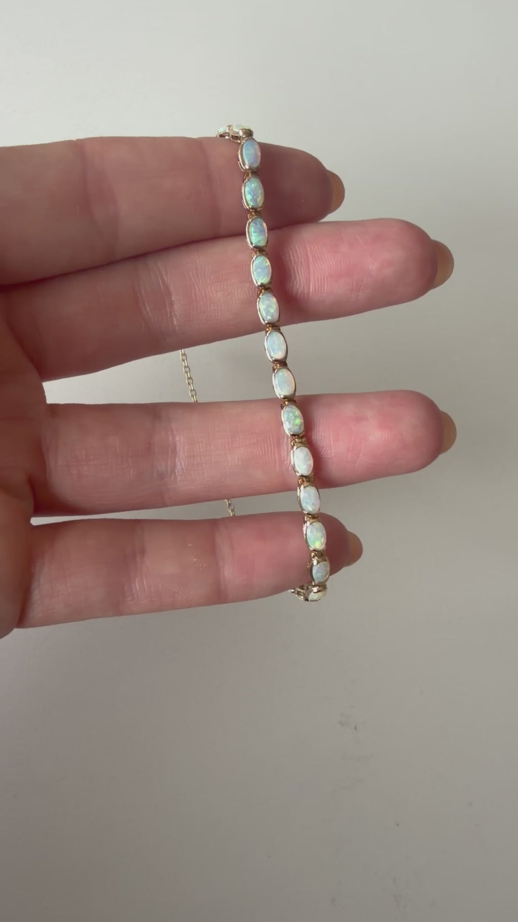 9ct Opal Bracelet
