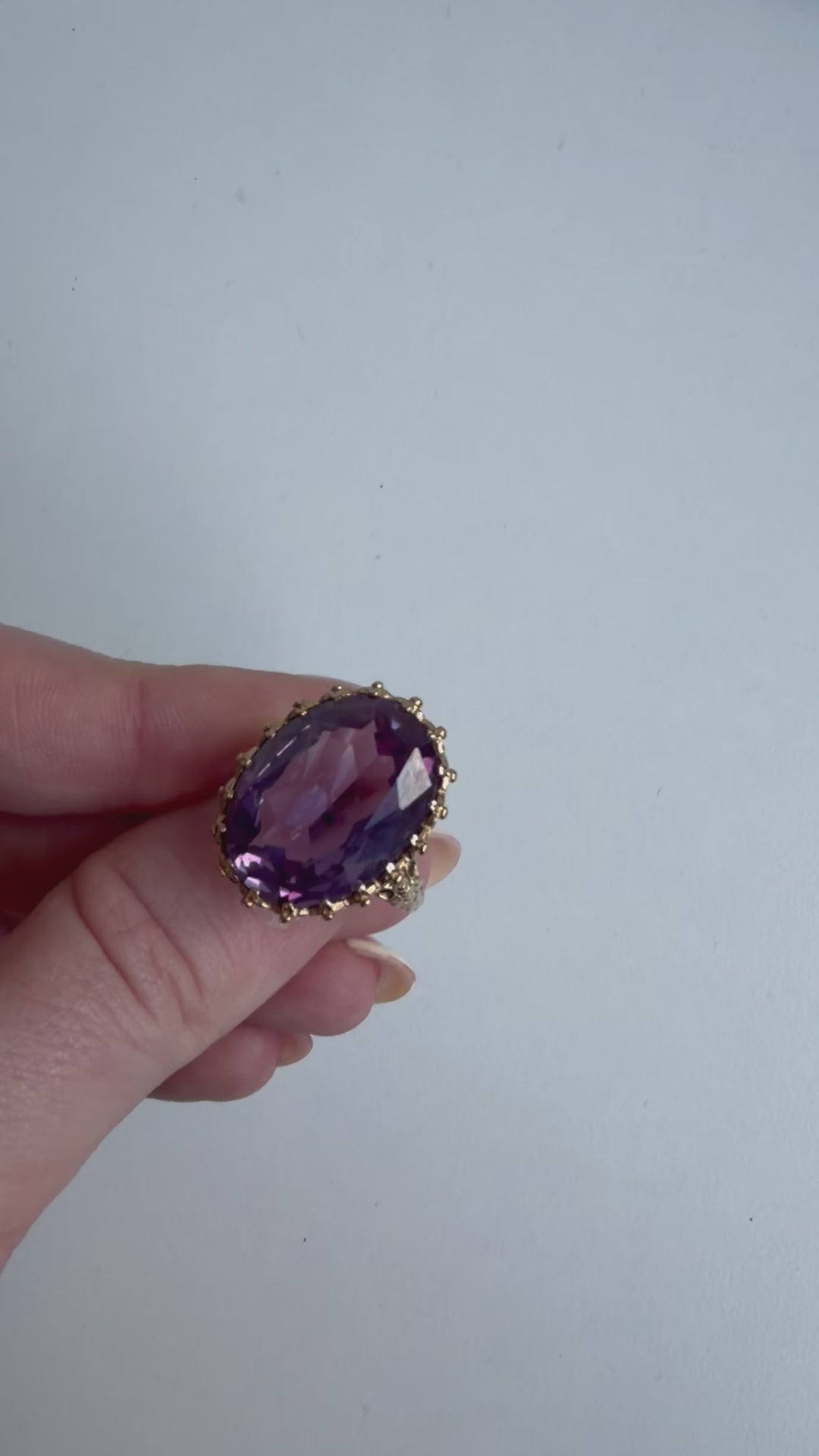 9ct Yellow Gold Amethyst Cocktail Ring