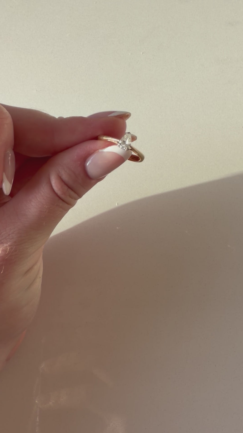 18ct Yellow Gold Pear Cut Diamond Ring