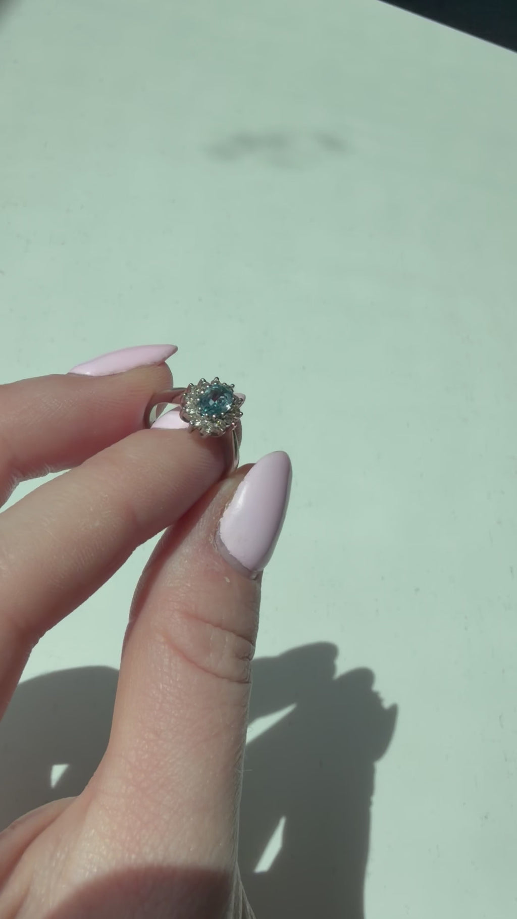 18ct White Gold Diamond and Aquamarine Ring