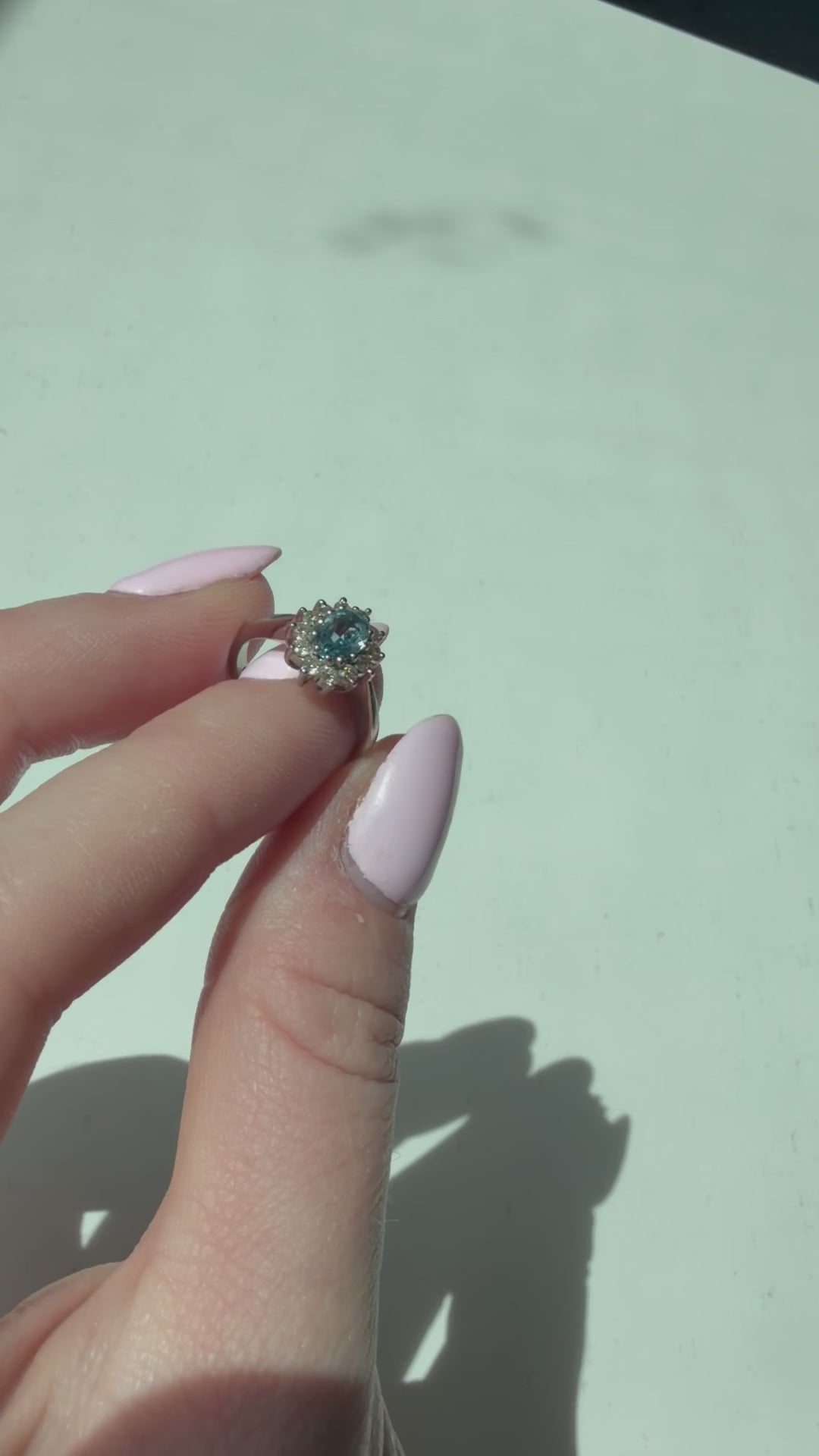 18ct White Gold Diamond and Aquamarine Ring