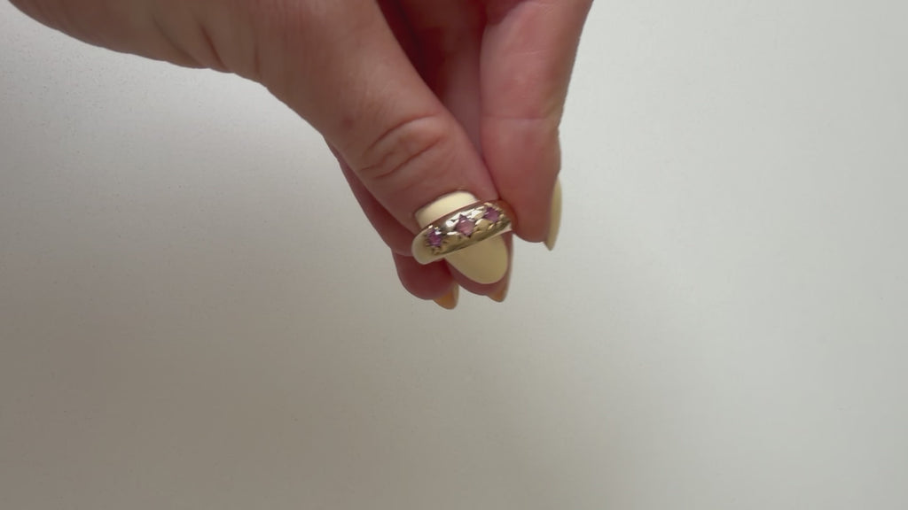 9ct Yellow Gold Garnet Starburst Ring