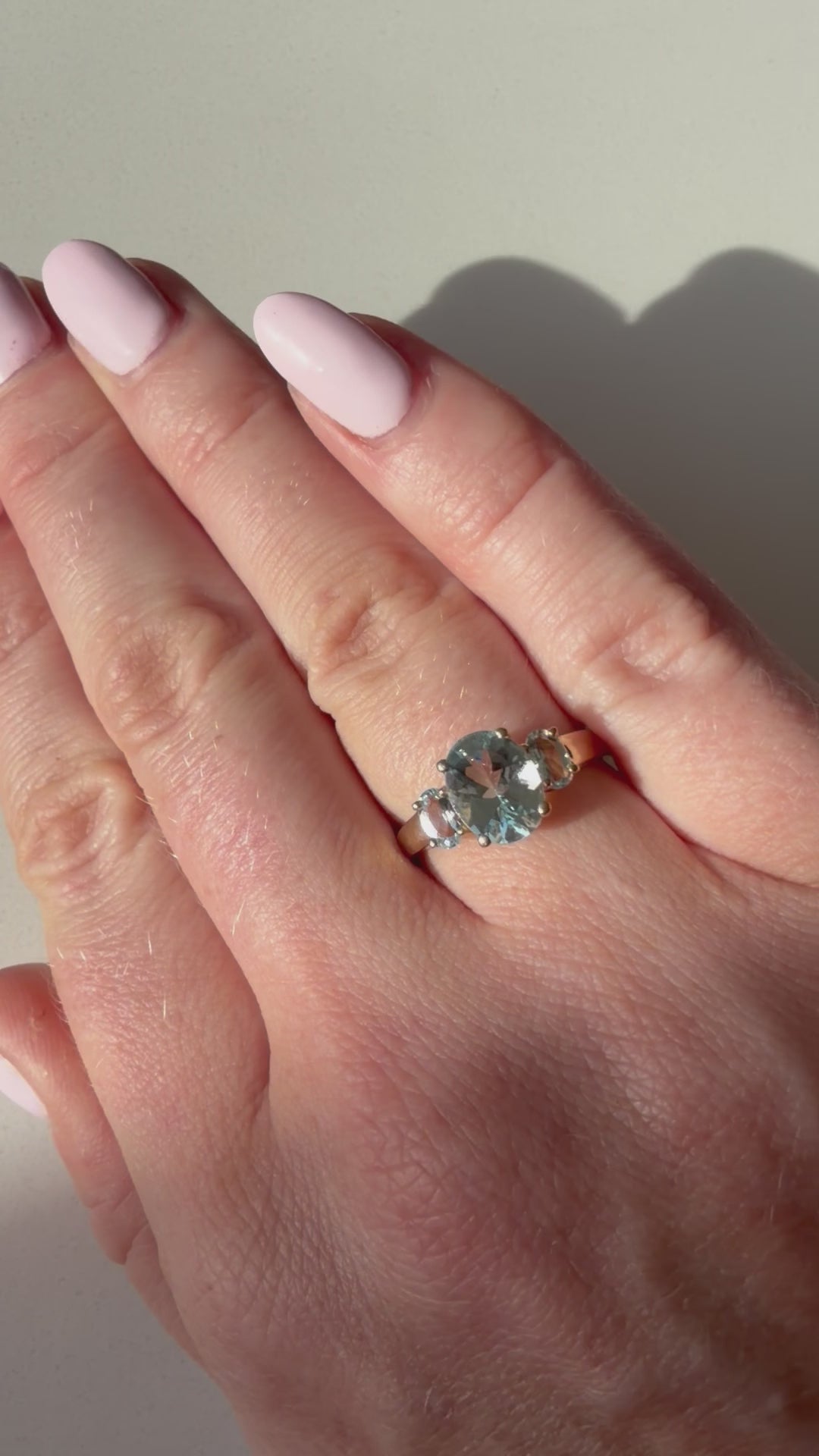 9ct Aquamarine Ring