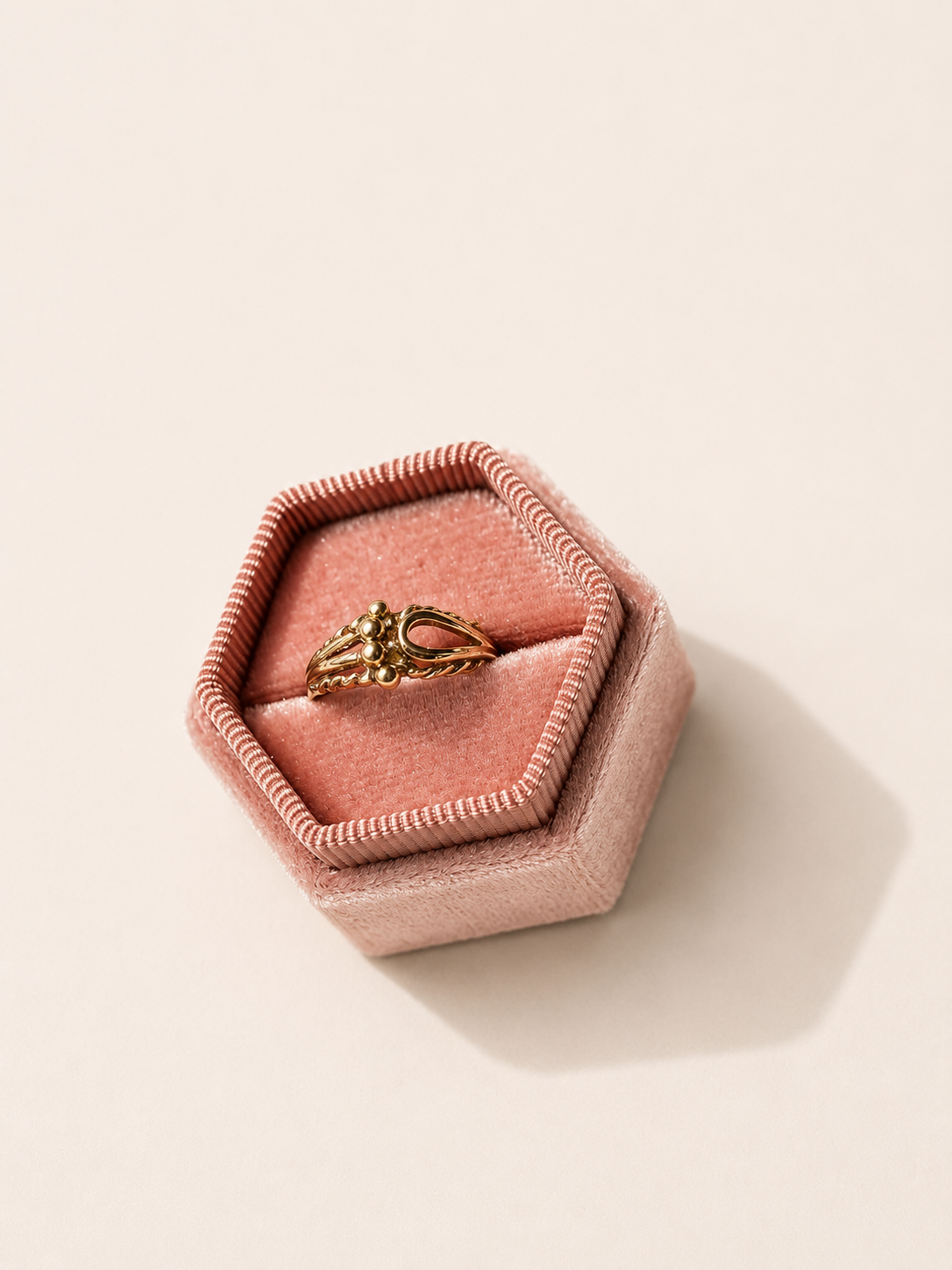 Vintage 9ct gold rope ring  – 375 Vintage