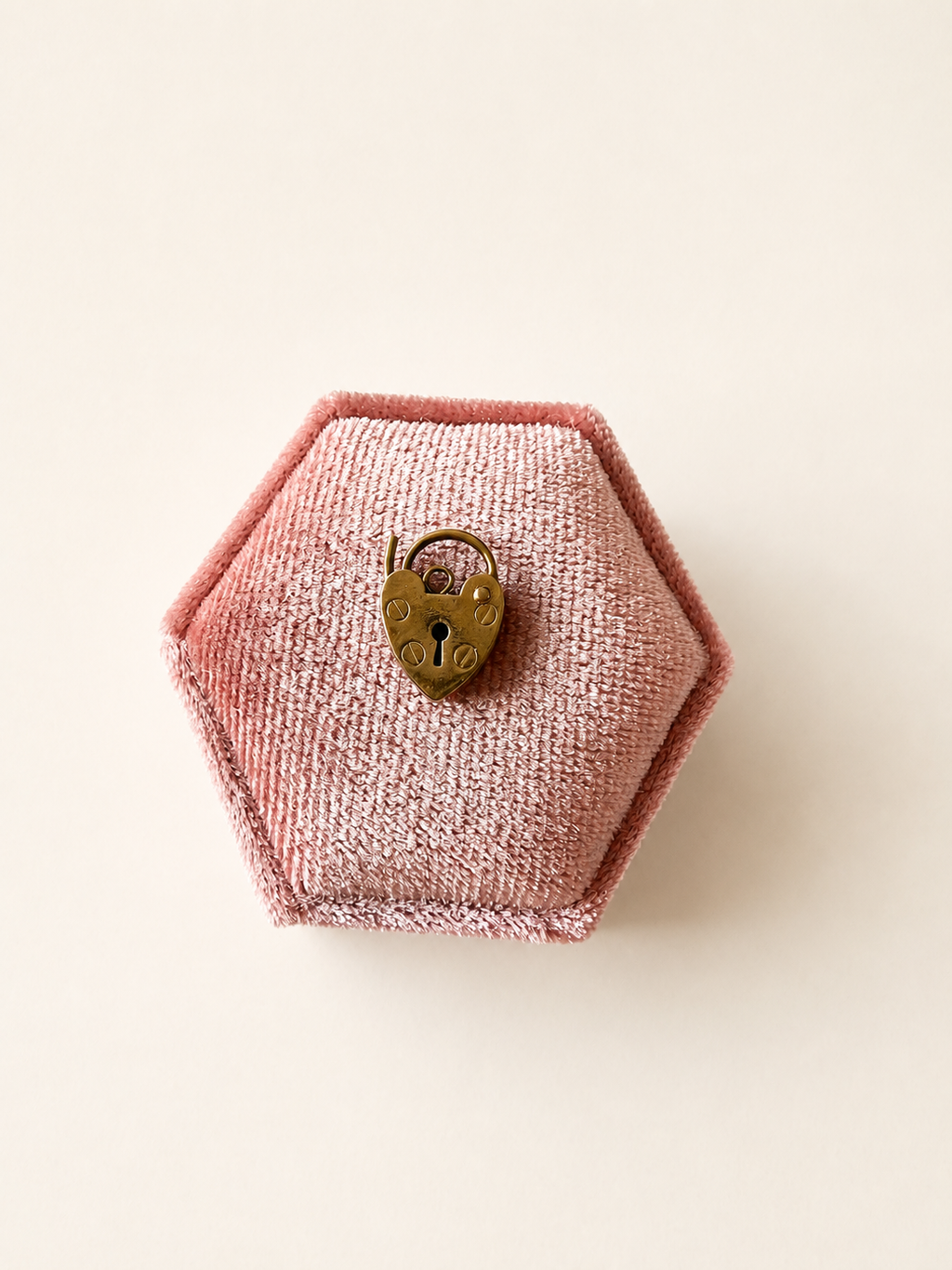 9ct Yellow Gold Heart Lock Pendant Small