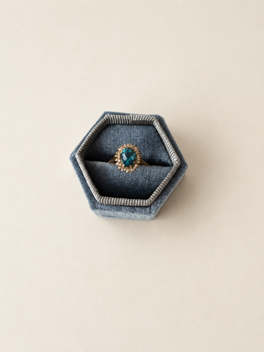 9ct Yellow Gold Topaz and Diamond Cluster Ring